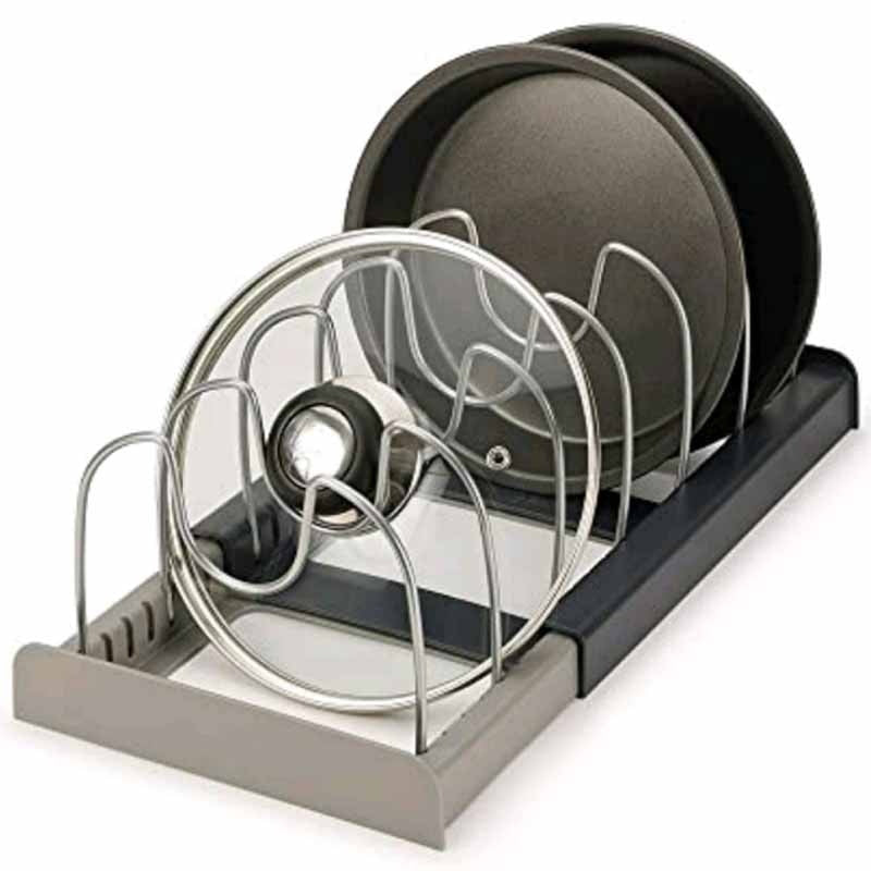 Expandable pan and lid rack with adjustable dividers for kitchen cabinets