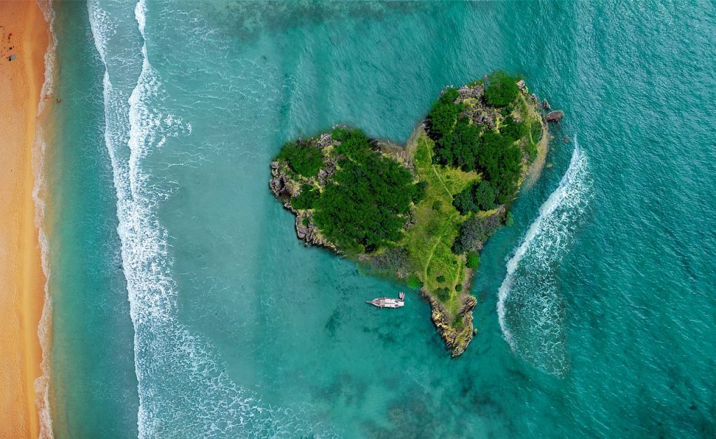 Exploring the Great Outdoors: Tips for the Ultimate Travel Experience